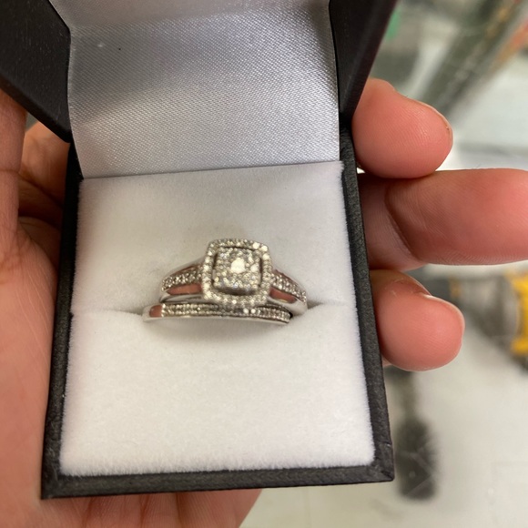 Platinum diamond ring wedding set - Picture 1 of 8